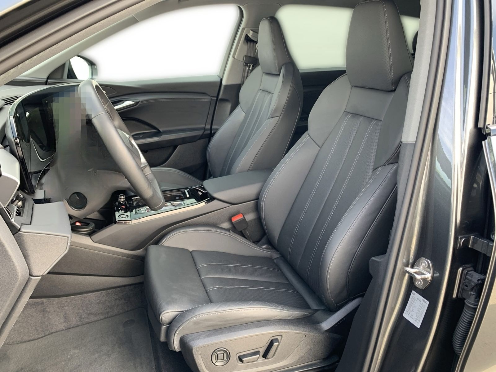 Audi Q6 e-tron QUATT S LINE MATRIX+AHK+PANO+B&O+LUFT+ foto 10