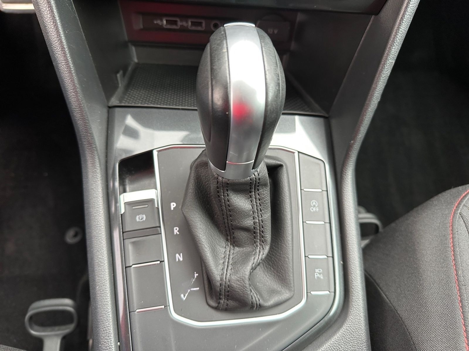 Volkswagen Tiguan 1.4 TSI DSG Comfortline 360° NAVI SHZ AHK foto 16