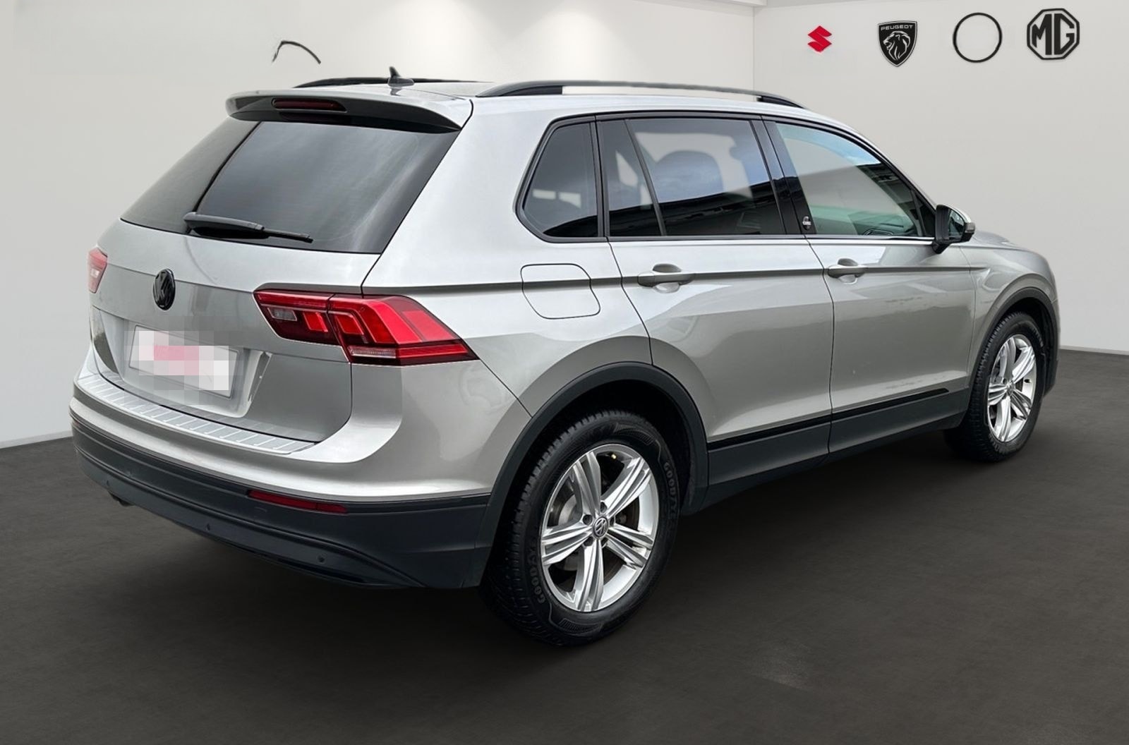 Volkswagen Tiguan 1.4 TSI DSG Comfortline 360° NAVI SHZ AHK foto 3