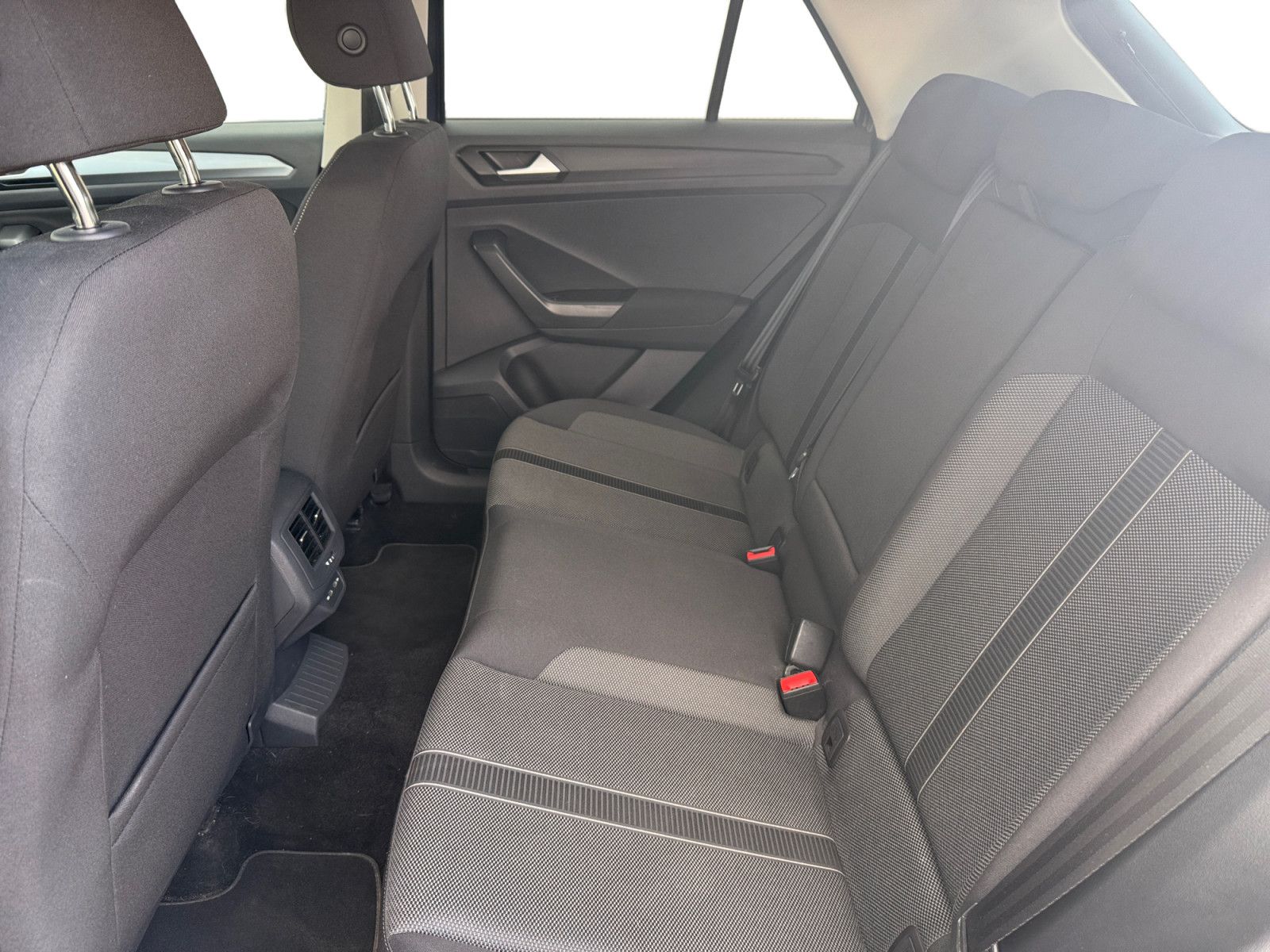 Volkswagen T-Roc 1.0TSI Life LED Navi Parklenk PDC Sitzheiz foto 11