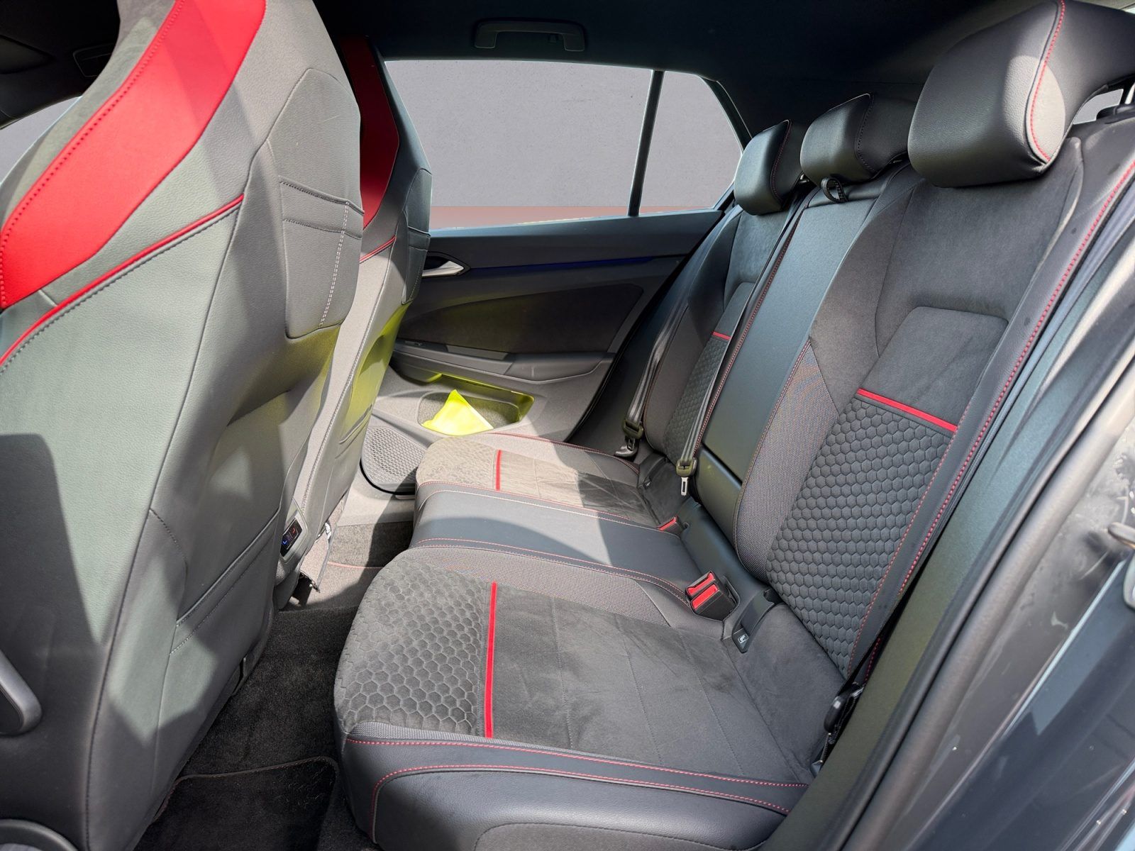 Volkswagen Golf GTI Clubsport 2,0 l TSI OPF DSG NAVI/ SHZ/  foto 13