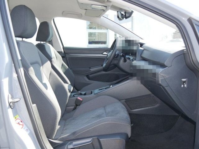 Volkswagen Golf VIII Variant 1.5 eTSI DSG Style Navi AHK LE foto 7