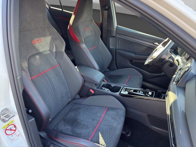 Volkswagen Golf VIII GTI 2.0 TSI DSG Clubsport *LED*NAVI* N foto 9