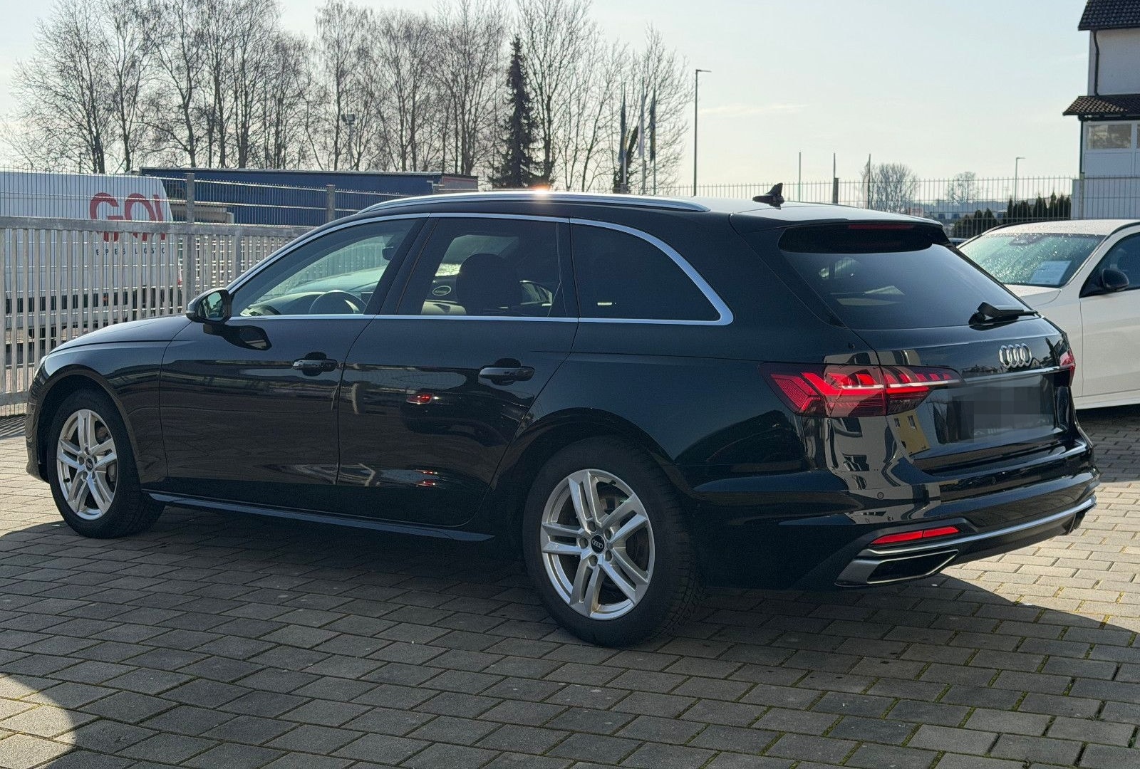 Audi A4 Avant 40 TDI S-tronic advanced/MATRIX/PDC/NAV foto 5