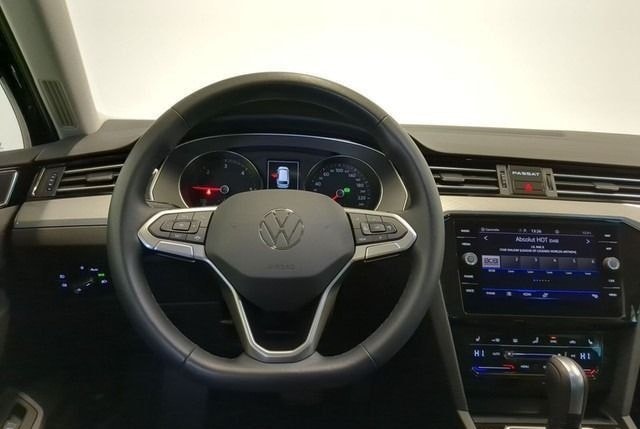 Volkswagen Passat Variant 2.0 TDI DSG Business *AHK*Sitzhei foto 12