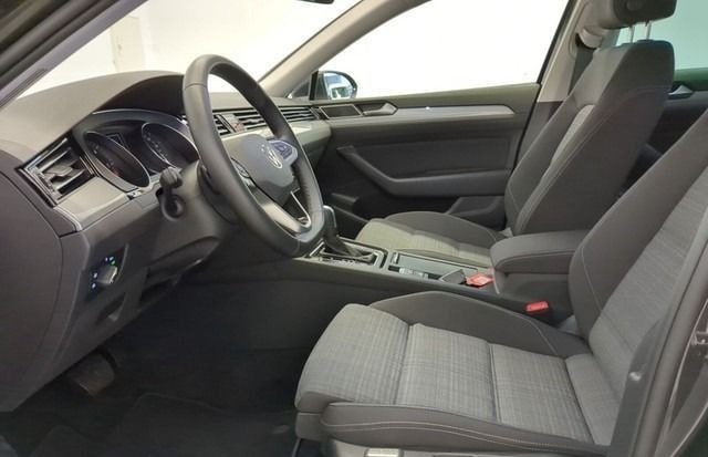Volkswagen Passat Variant 2.0 TDI DSG Business *AHK*Sitzhei foto 8