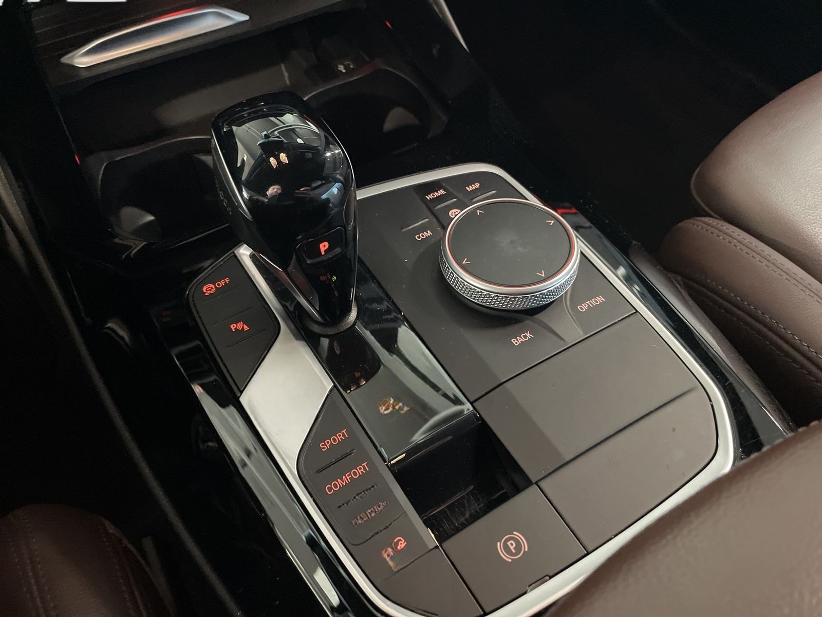 BMW X3 xDrive20d Navi AHK Head-Up Laser Kamera HiFi foto 14