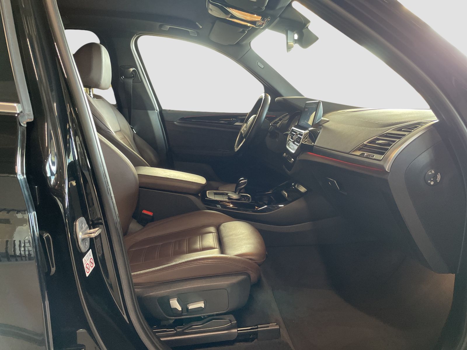 BMW X3 xDrive20d Navi AHK Head-Up Laser Kamera HiFi foto 8