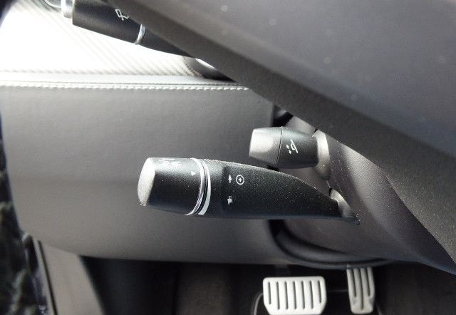 Tesla Model S foto 16