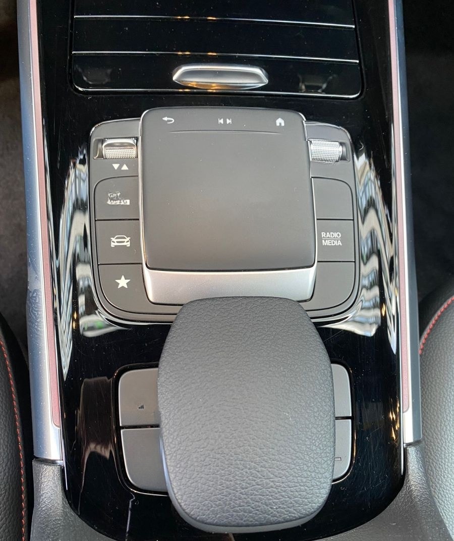 Mercedes-Benz GLB 35 AMG 4MATIC DCT foto 12