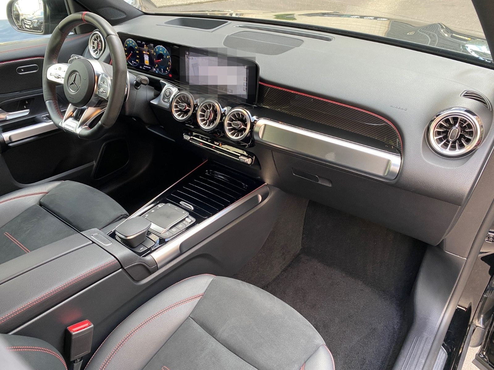 Mercedes-Benz GLB 35 AMG 4MATIC DCT foto 7