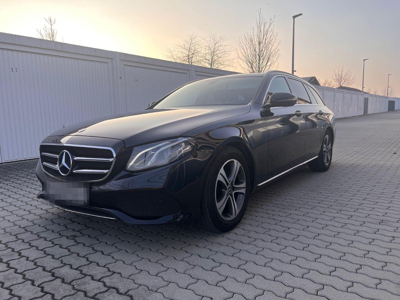 Mercedes-Benz E 200 E T-Modell E 200 d foto 1