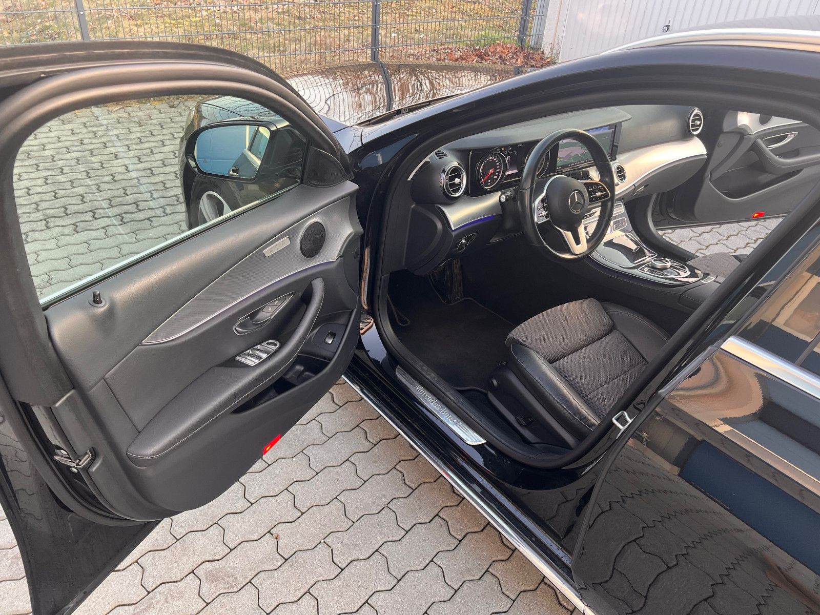 Mercedes-Benz E 200 E T-Modell E 200 d foto 10