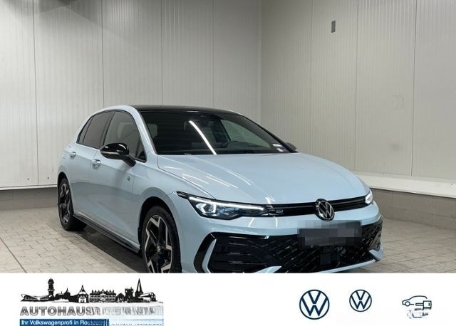 Volkswagen Golf VIII R-Line 2.0 TDI DSG IQ.LIGHT PANO NAVI foto 1