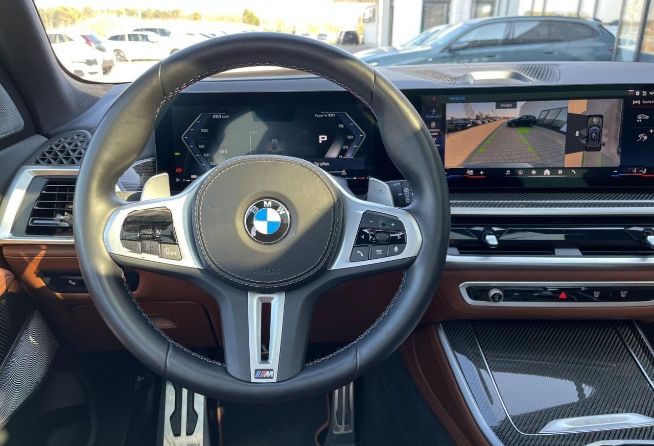 BMW X5 M60i M Sport Pro B&W Sky Lounge AHK ACC HUD foto 10