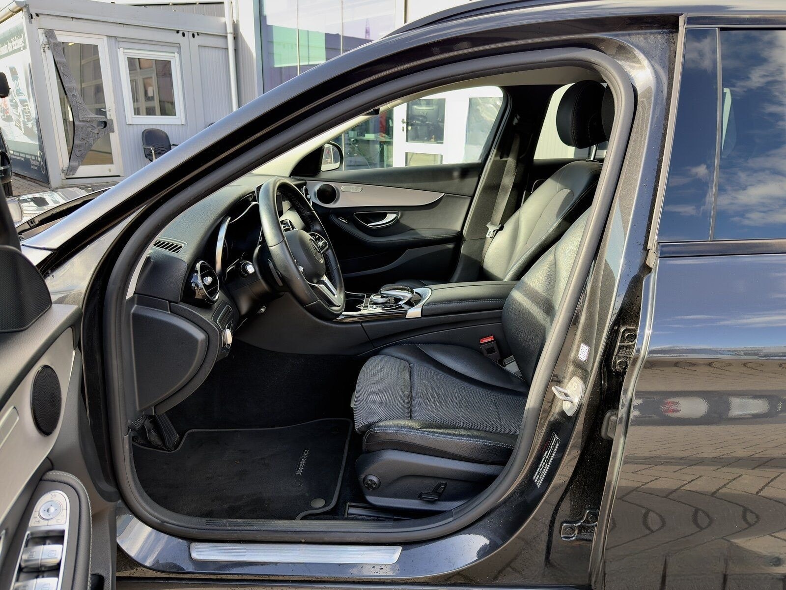 Mercedes-Benz C 180 T Avantgarde (EURO 6d-TEMP) LED/el.Sitzv. foto 19