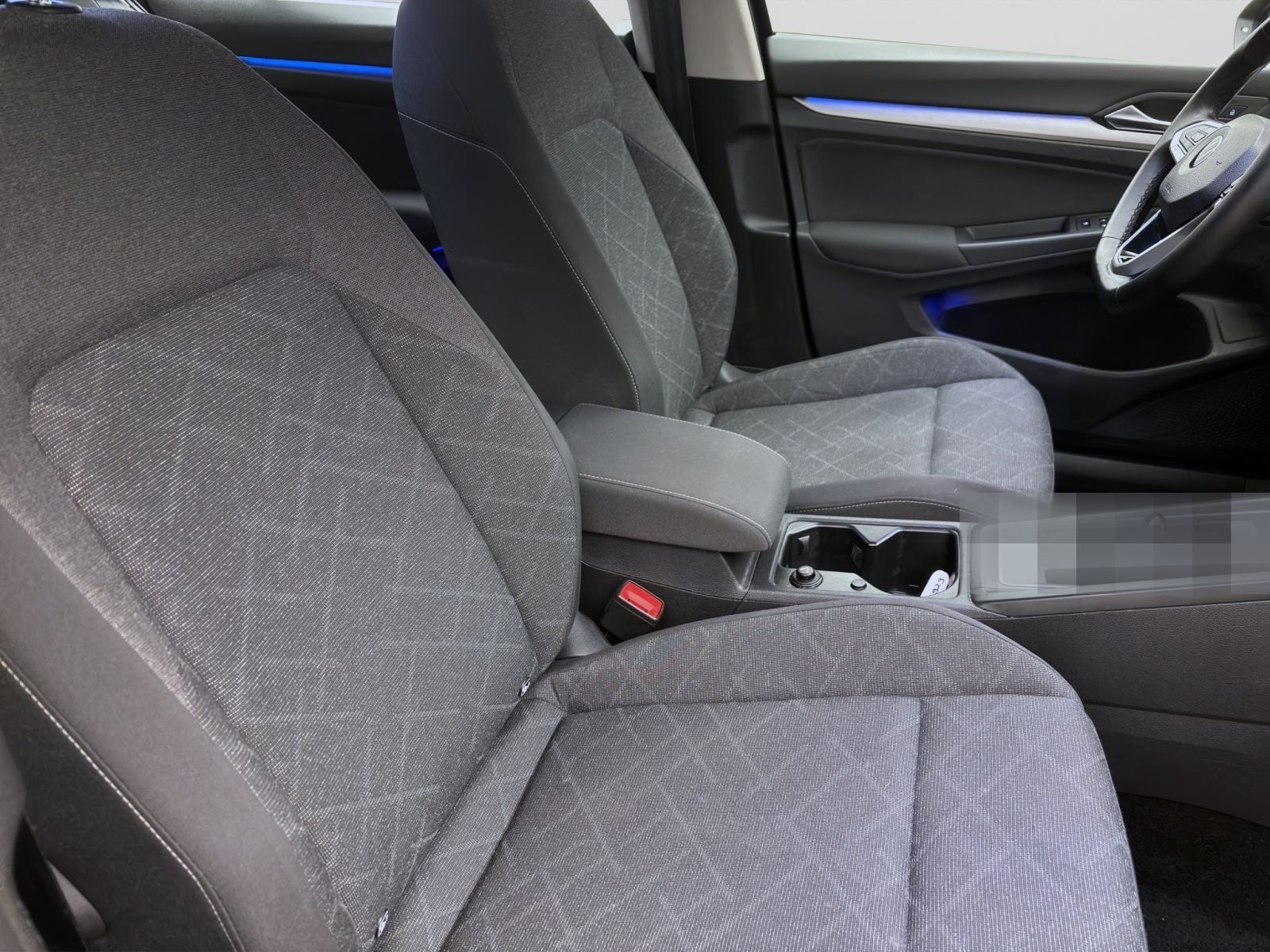 Volkswagen Golf Variant 1.0 eTSI DSG LIFE AHK KAMERA NAVI P foto 16