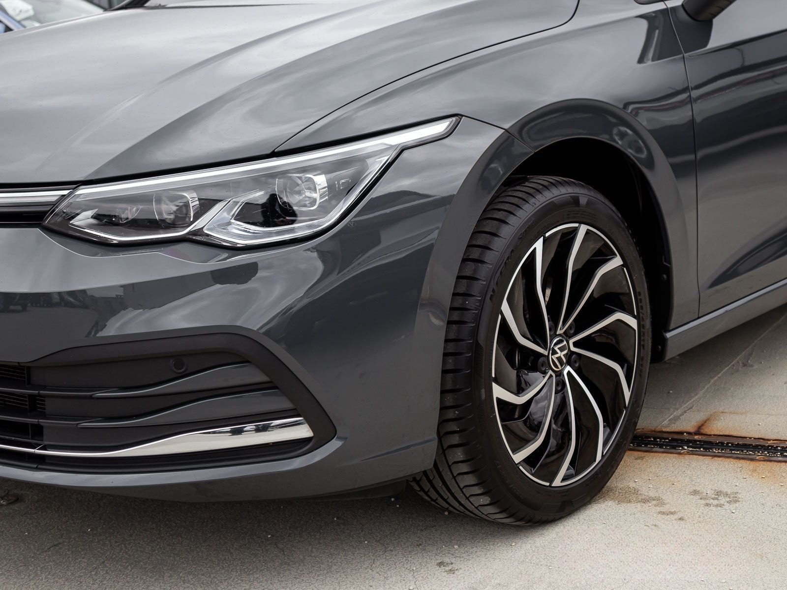 Volkswagen Golf VIII 1.5 TSI Move ACC IQ.Light RearView Par foto 9