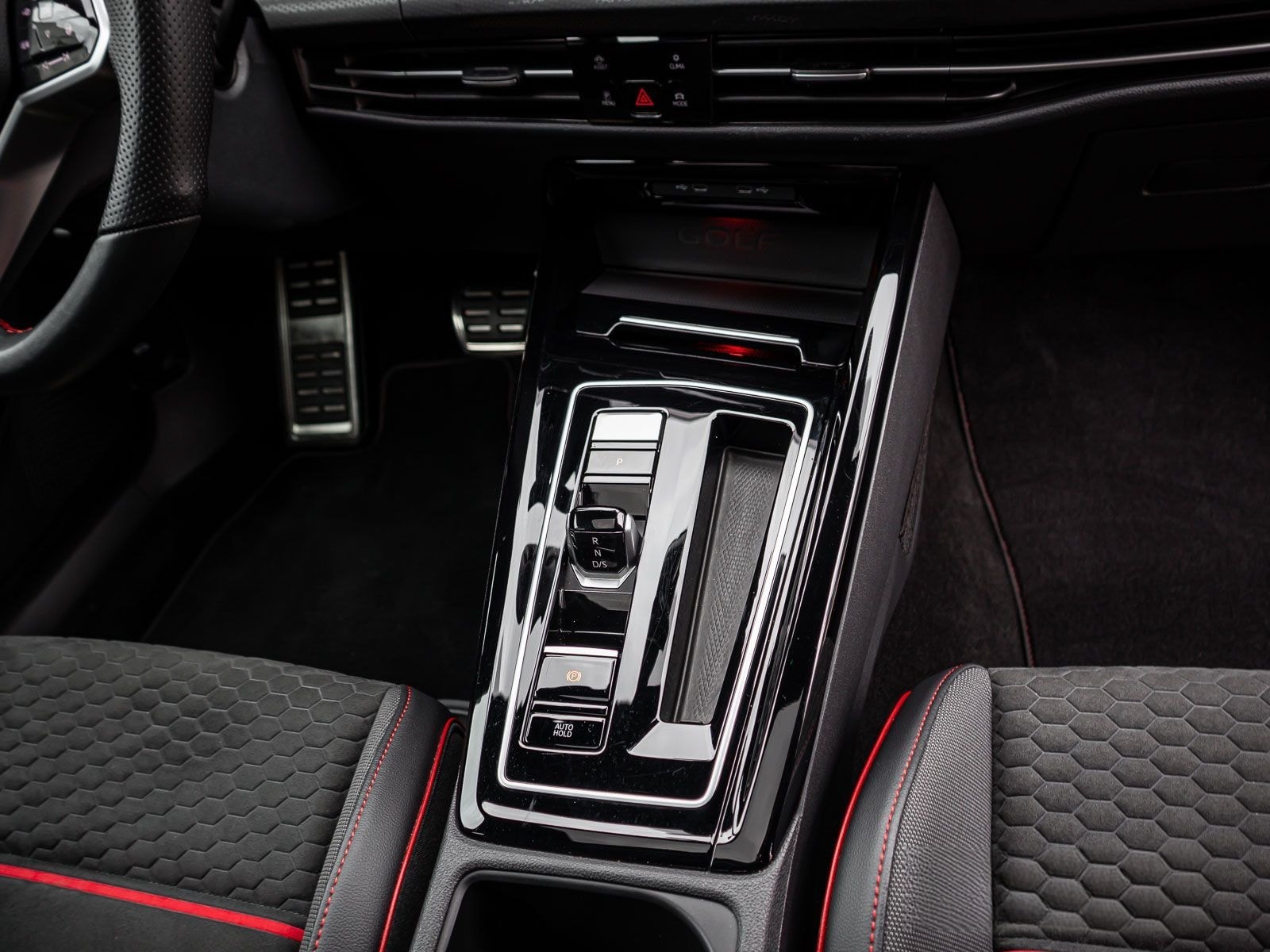 Volkswagen Golf VIII GTI Clubsport 2.0 TSI IQ.Light Navi Pa foto 16