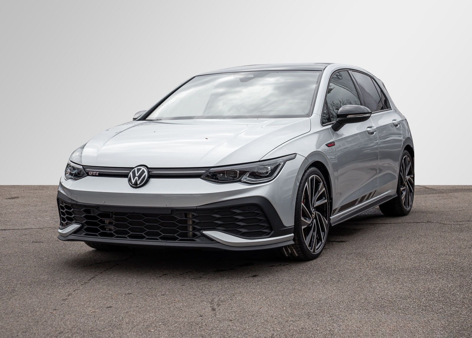 Volkswagen Golf VIII GTI Clubsport 2.0 TSI IQ.Light Navi Pa foto 3