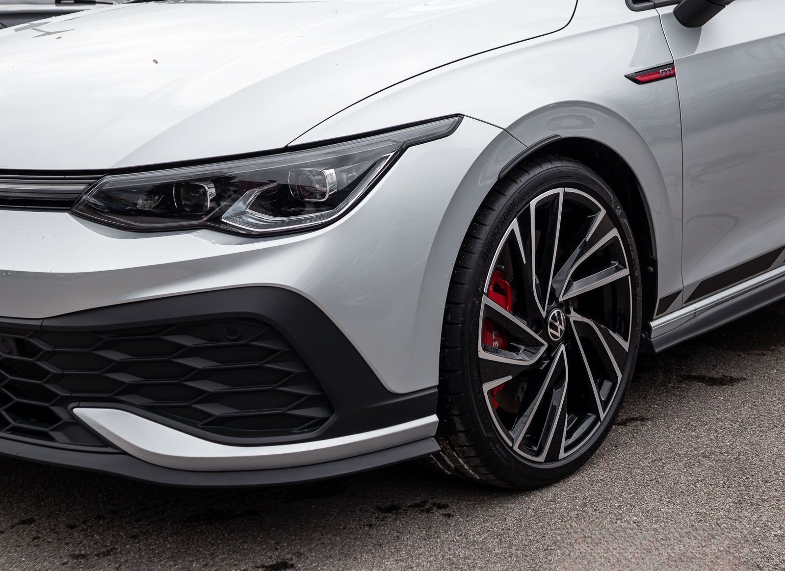 Volkswagen Golf VIII GTI Clubsport 2.0 TSI IQ.Light Navi Pa foto 9