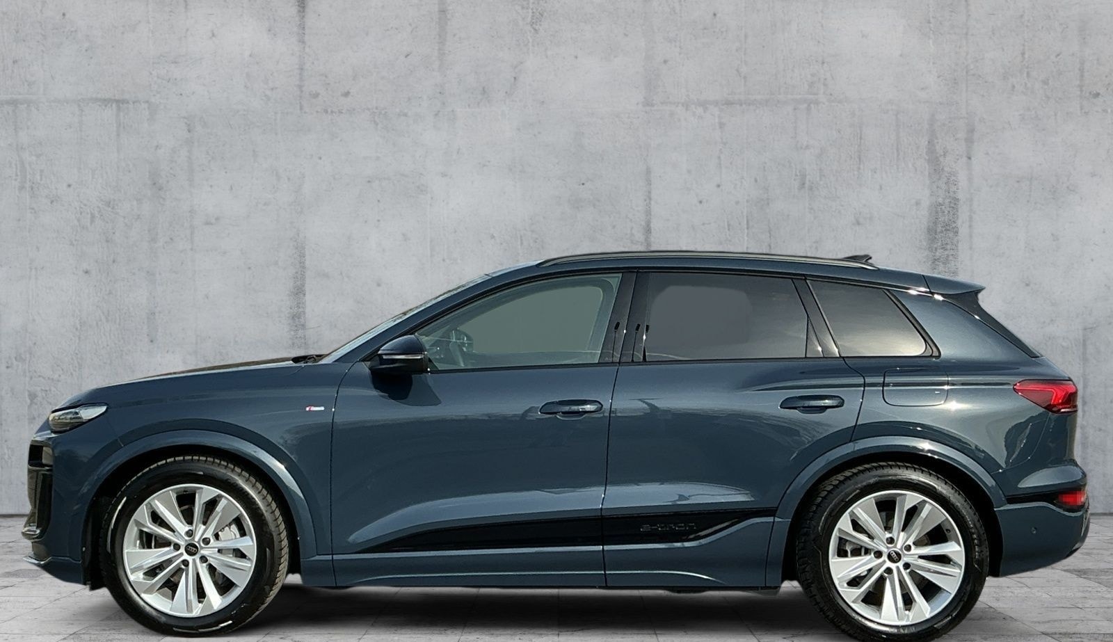 Audi Q6 e-tron QU S-LINE MATRIX+HuD+B&O+AIR+AHK+PANO foto 4