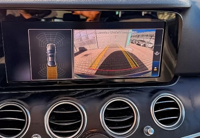 Mercedes-Benz E 200 d Avantgarde.Navi.RFK.SHZ foto 16