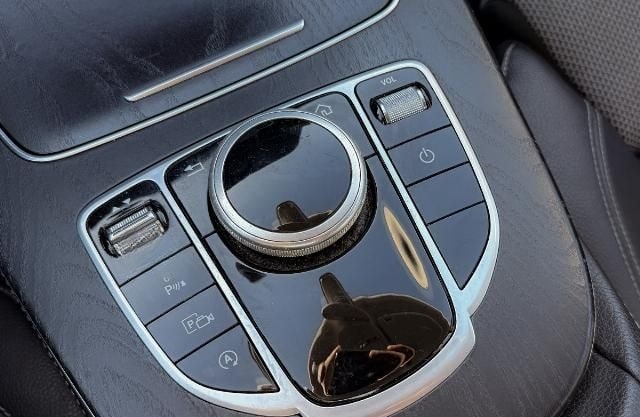 Mercedes-Benz E 200 d Avantgarde.Navi.RFK.SHZ foto 19