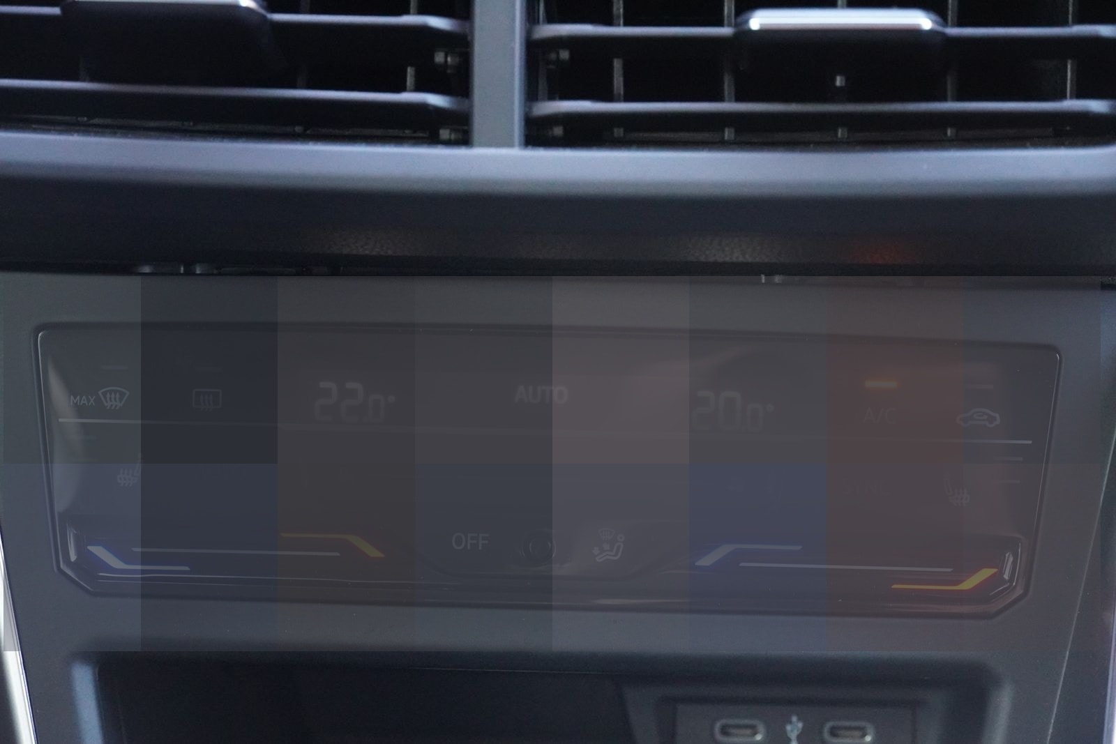 Volkswagen Taigo 1.0 TSI LED AAC SHZ PDC ACC VC foto 20