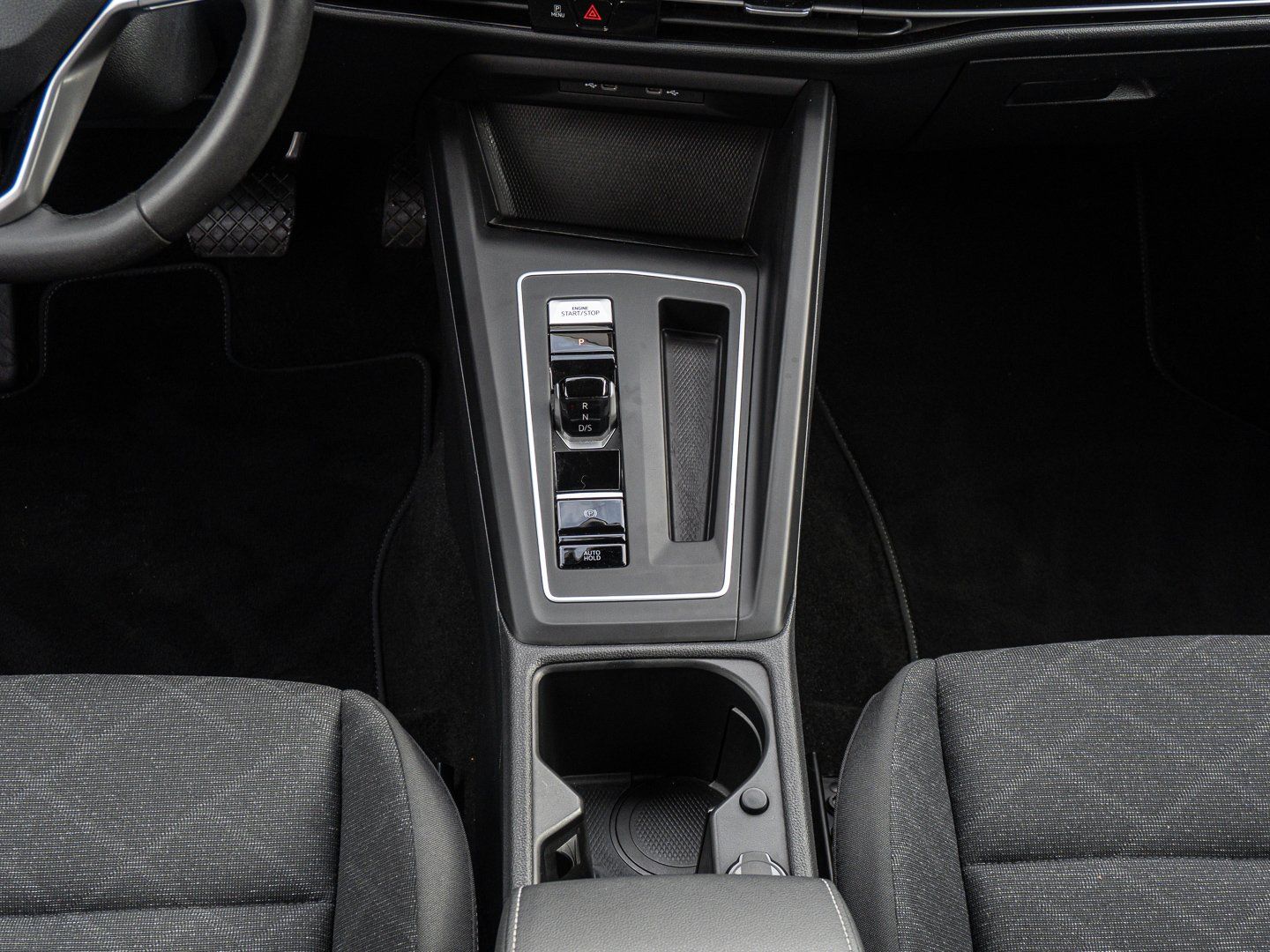 Volkswagen Golf 2.0 TDI DSG Life foto 13