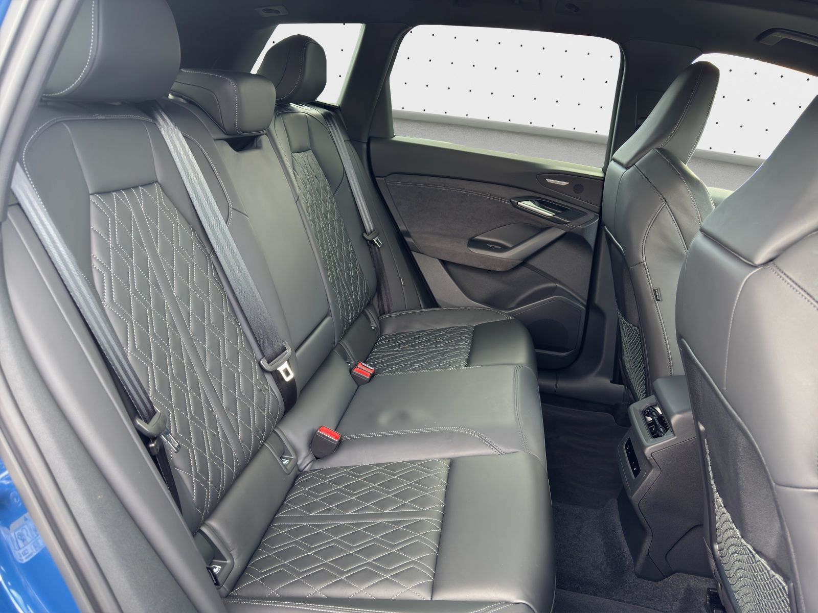 Audi SQ6 e-tron *EDITION-ONE-BLUE*MATRIX*HUD*LUFT*PAN foto 16