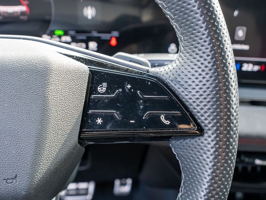 Audi Q6 SUV e-tron quattro 285 kW LUFTF. ACC PANO B+O foto 16