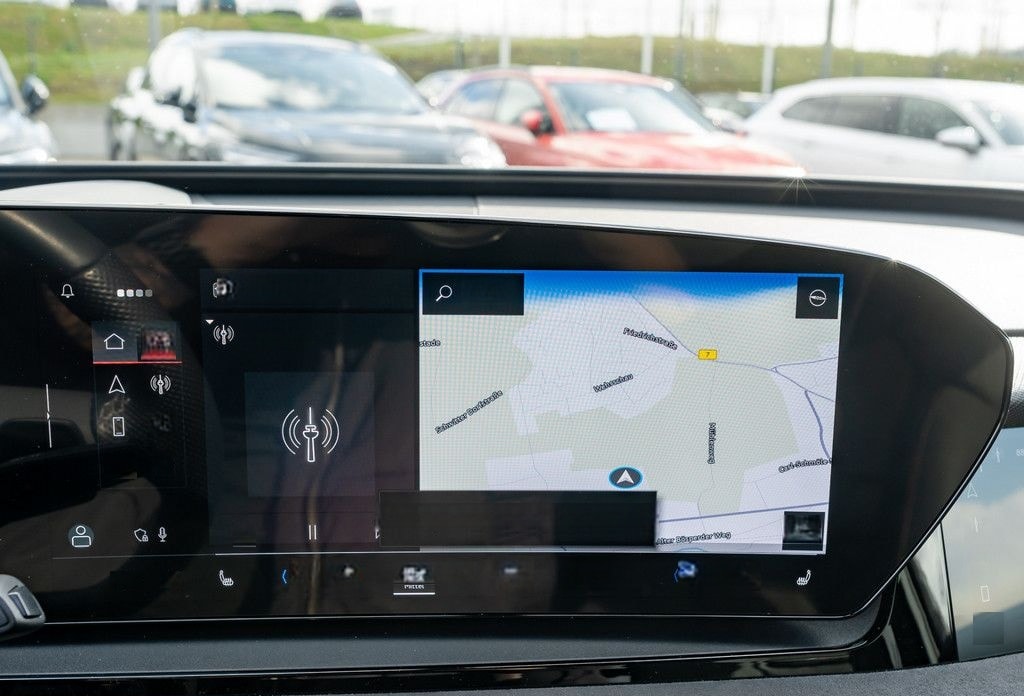 Audi Q6 SUV e-tron quattro 285 kW LUFTF. ACC PANO B+O foto 10