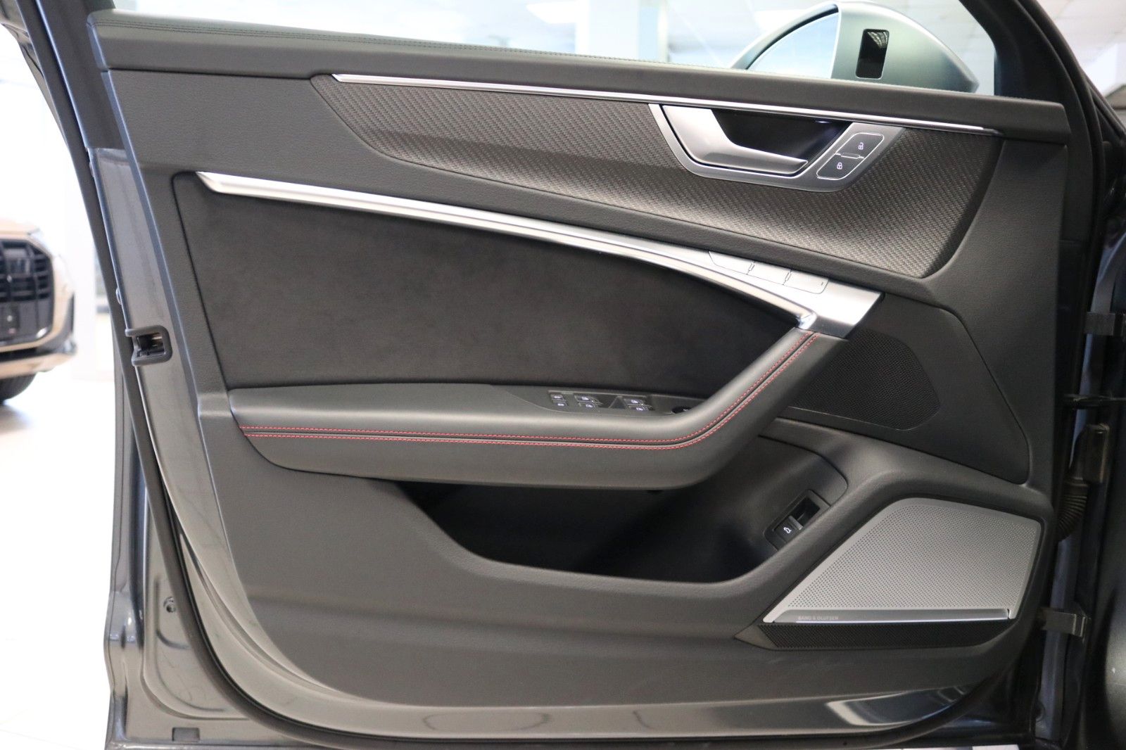 Audi RS6 Nachtsicht Pano AHK Laser HUD B&O Laser Voll foto 15