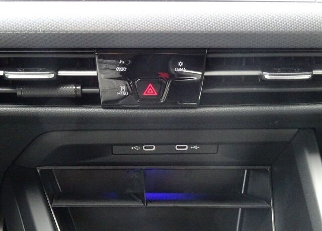 Volkswagen Golf VIII 1.5 TSI Active Navi/Klima/LED/Kamera foto 17