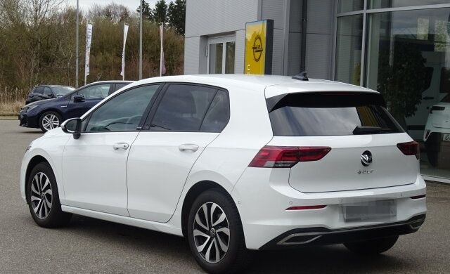 Volkswagen Golf VIII 1.5 TSI Active Navi/Klima/LED/Kamera foto 4