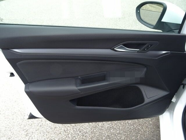 Volkswagen Golf VIII 1.5 TSI Active Navi/Klima/LED/Kamera foto 8