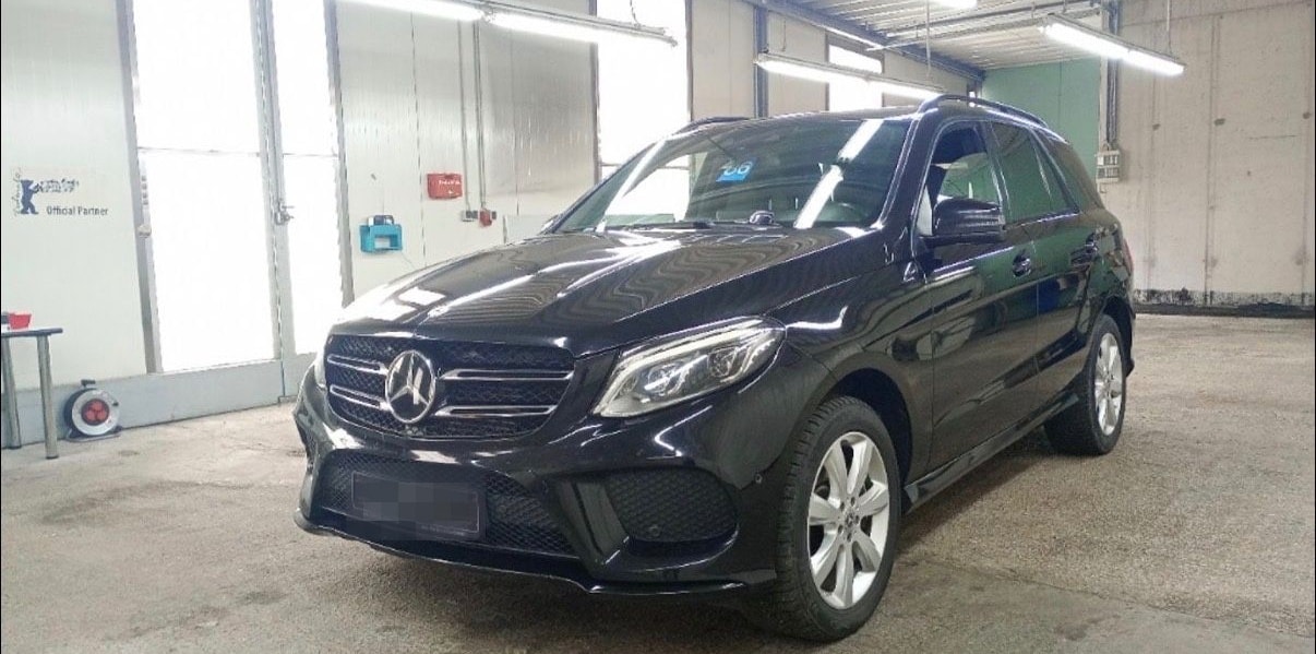 Mercedes-Benz GLE 350d #4MATIC #AMG #LED #AHK foto 5