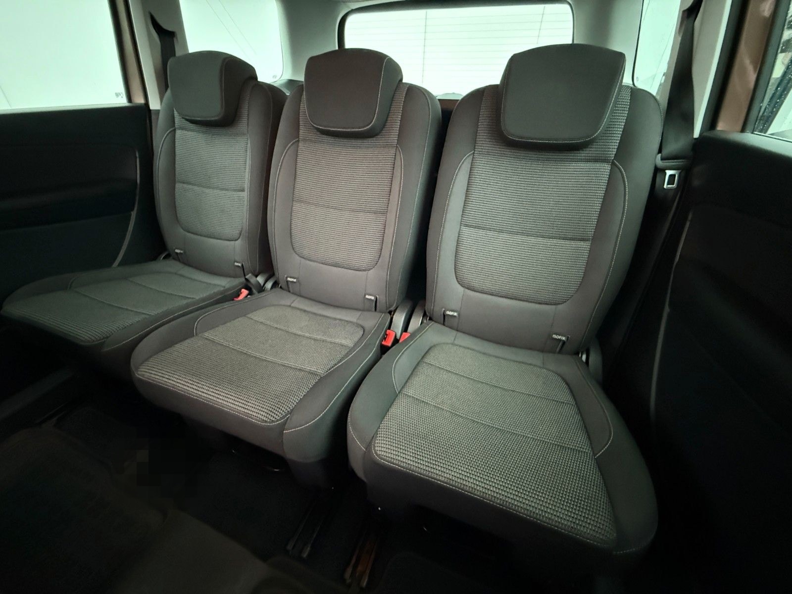 Volkswagen Sharan 2.0TDI Comfortline DSG KEYLESS AHK foto 18