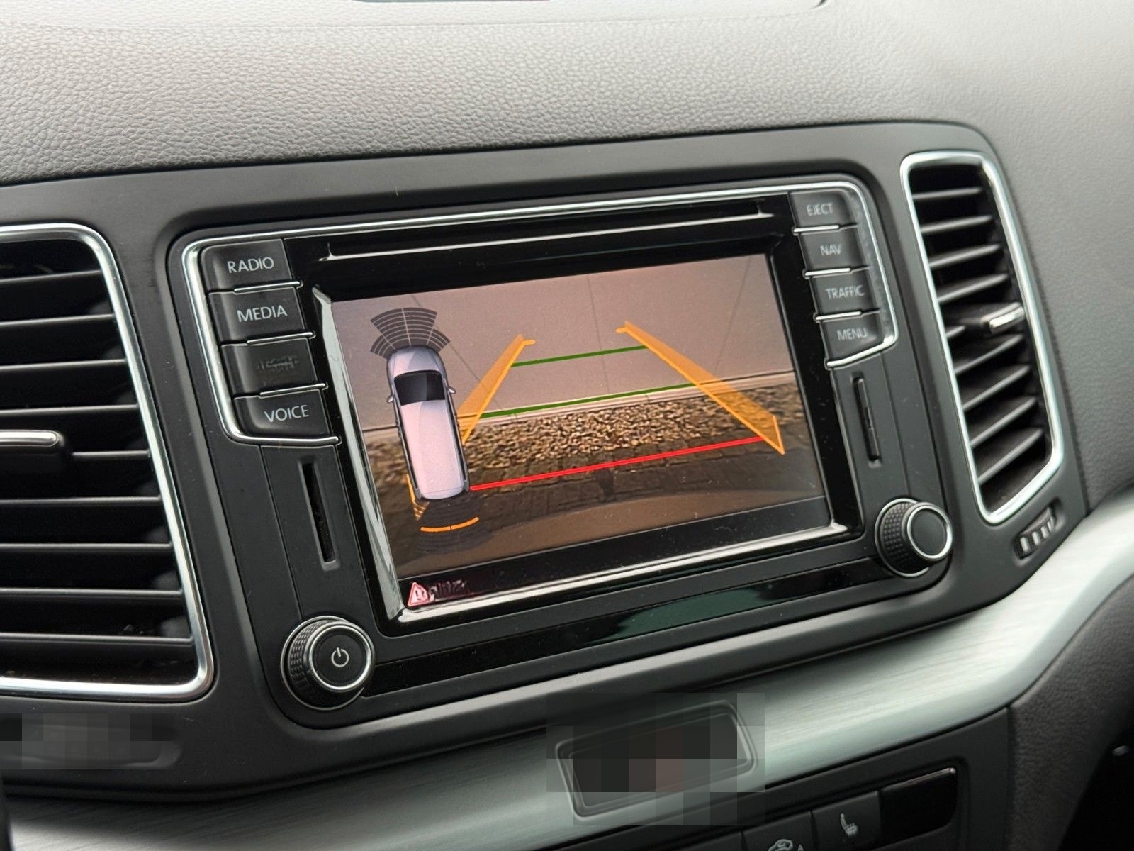 Volkswagen Sharan 2.0TDI Comfortline DSG KEYLESS AHK foto 24