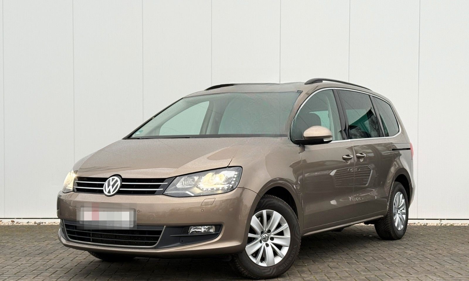 Volkswagen Sharan 2.0TDI Comfortline DSG KEYLESS AHK foto 7