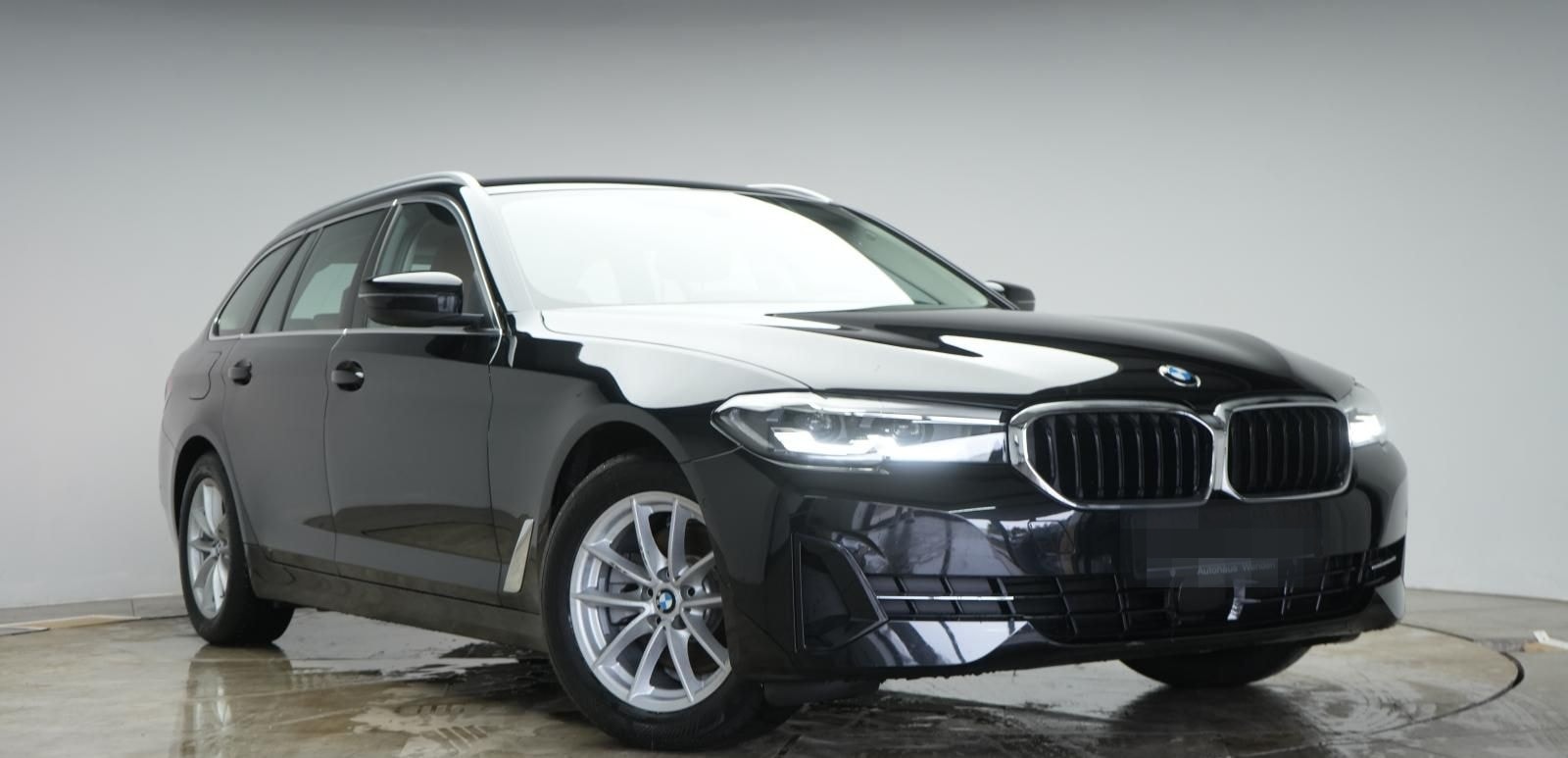 BMW 520 i Touring Leder/ACC/Kamera/HUD/Carplay foto 1