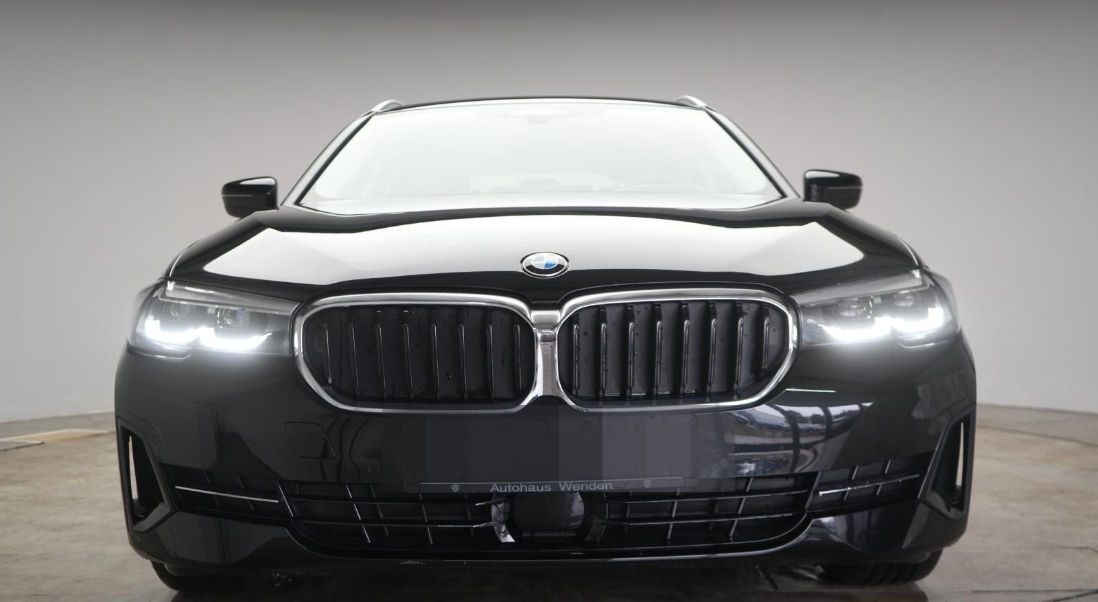 BMW 520 i Touring Leder/ACC/Kamera/HUD/Carplay foto 2