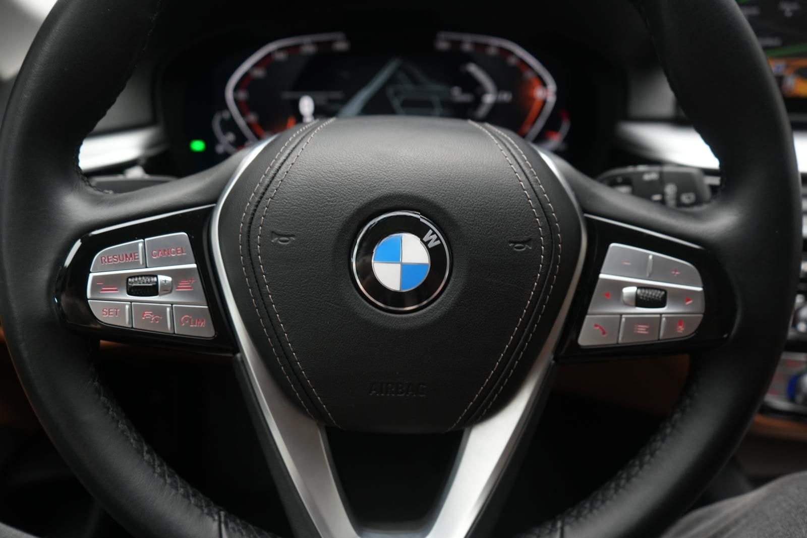 BMW 520 i Touring Leder/ACC/Kamera/HUD/Carplay foto 21