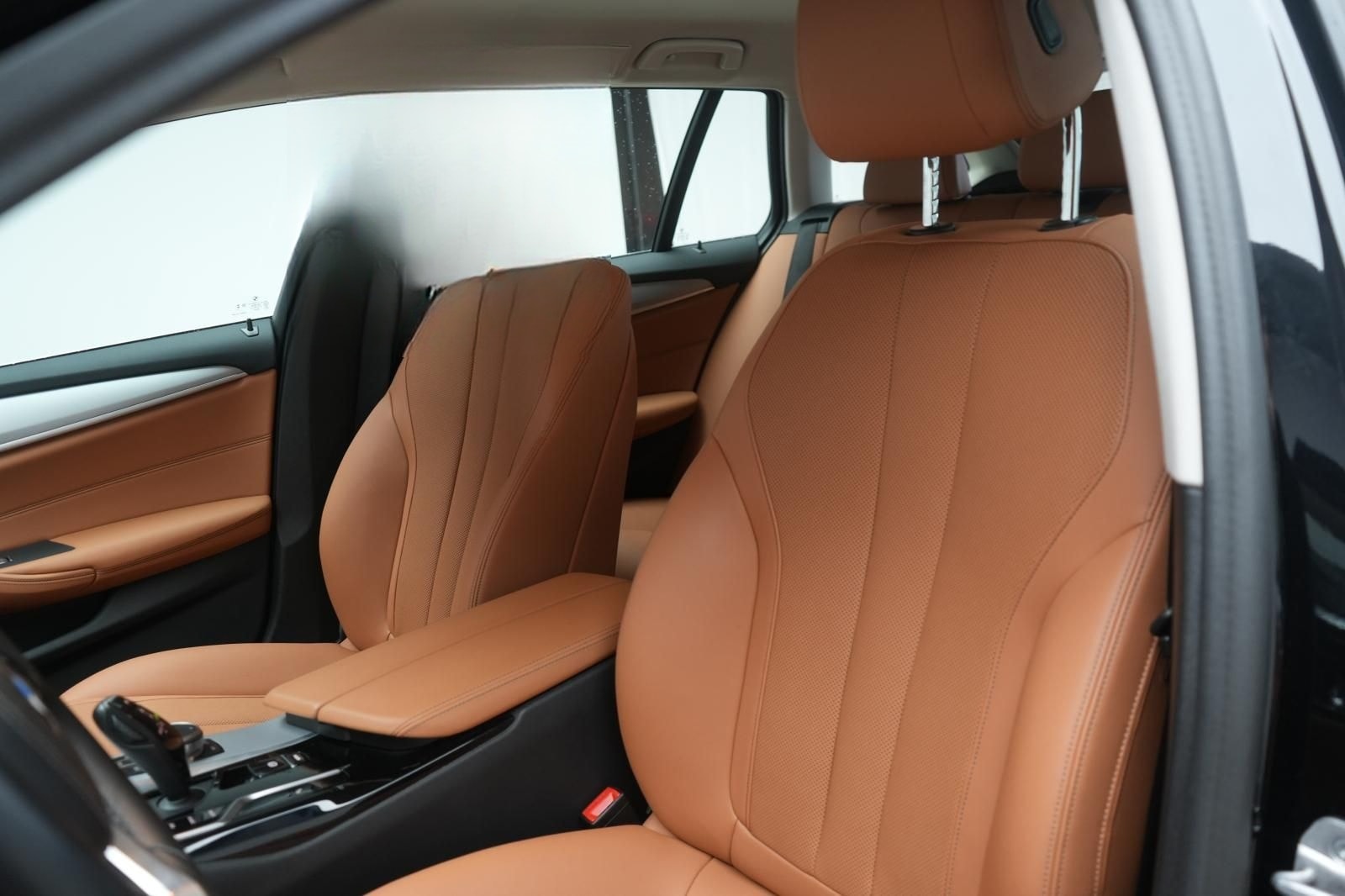 BMW 520 i Touring Leder/ACC/Kamera/HUD/Carplay foto 10