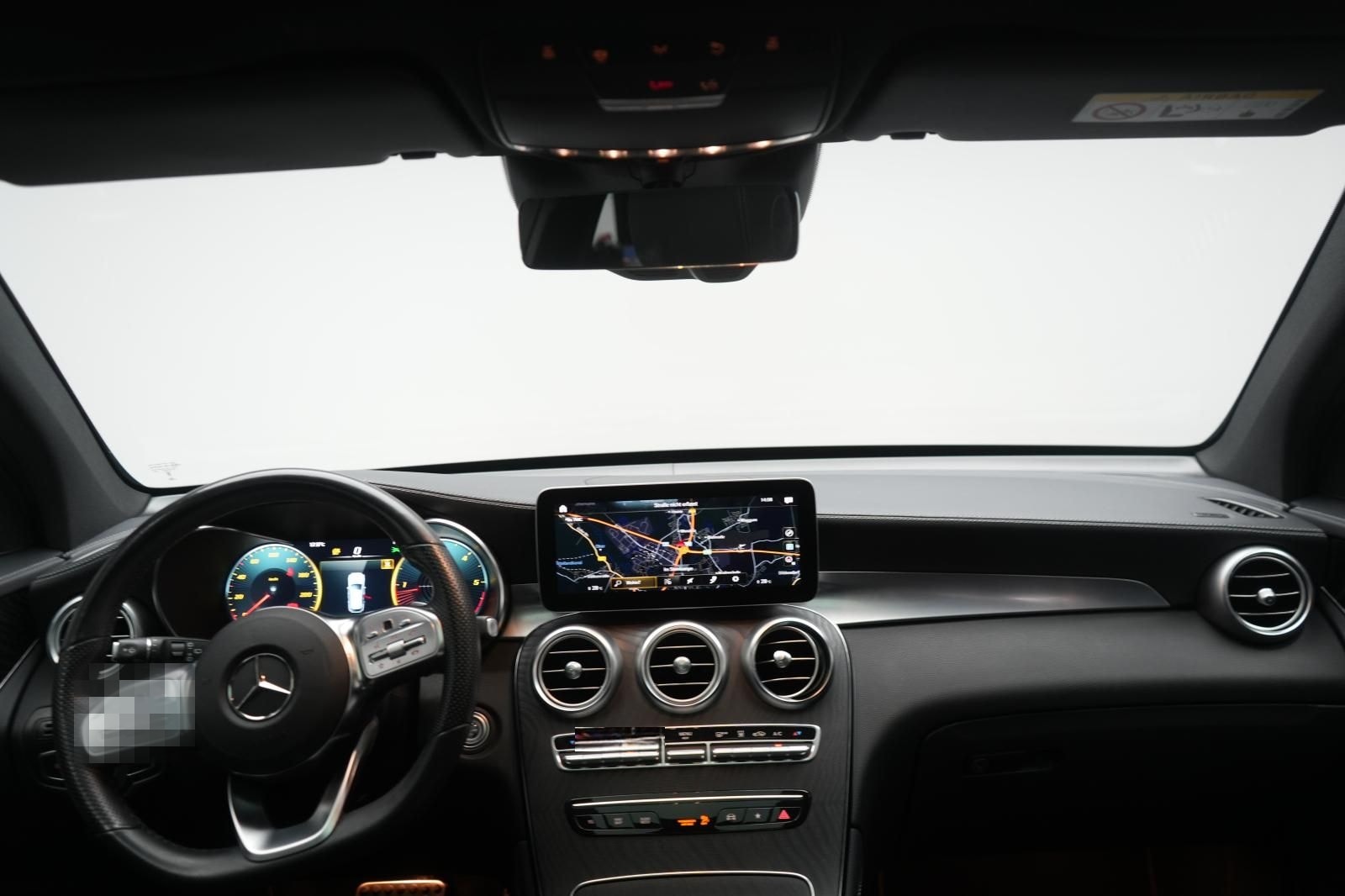 Mercedes-Benz GLC 300 d 4Matic 9G-Tronic AMG Distronic/Kamera/ foto 14