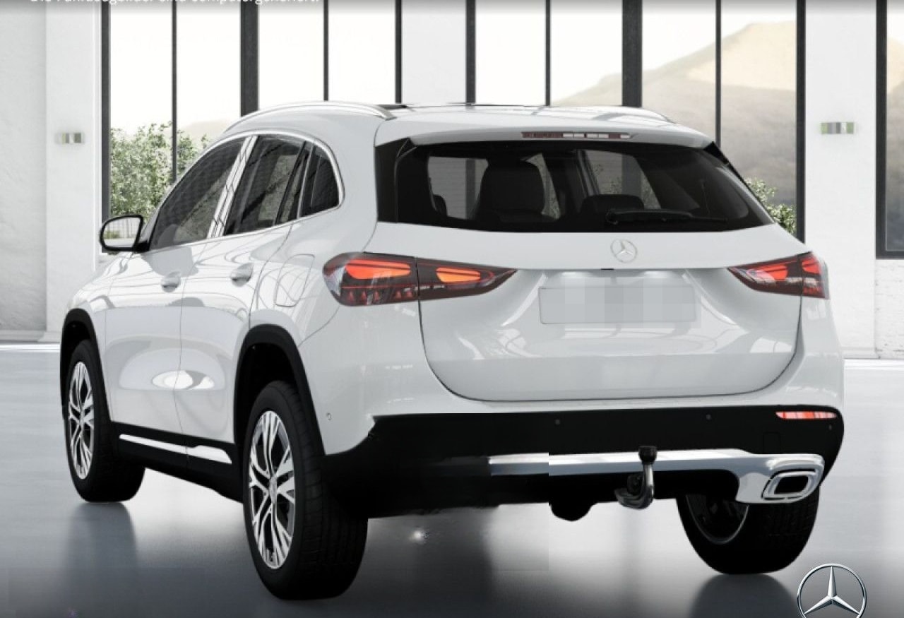 Mercedes-Benz GLA 180 Prog. Adv./PANO/AHK/MULTI/DISTR/SPUR/360 foto 22