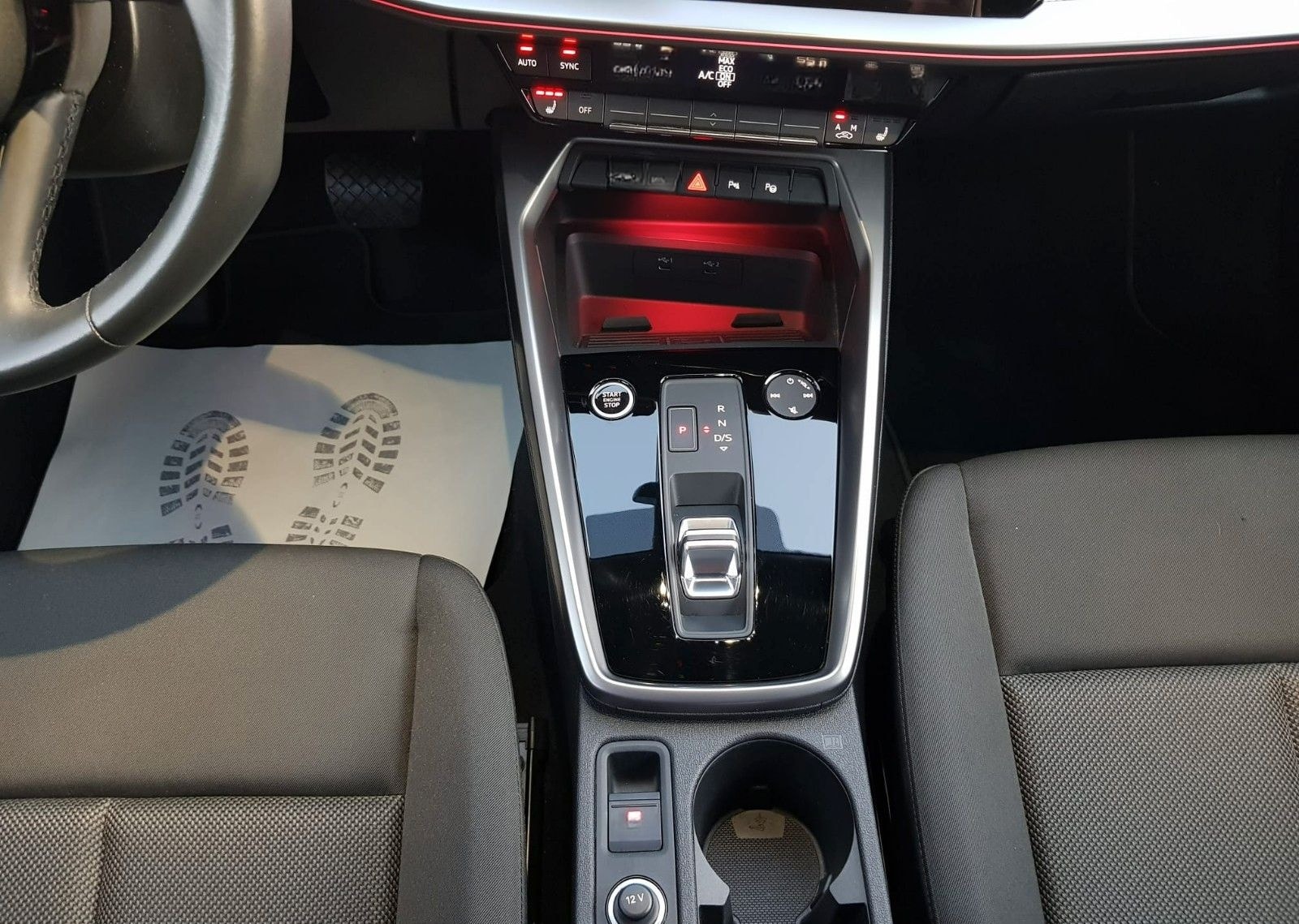 Audi A3 Limousine 30 TFSI S line LED,Navi,PDC foto 14