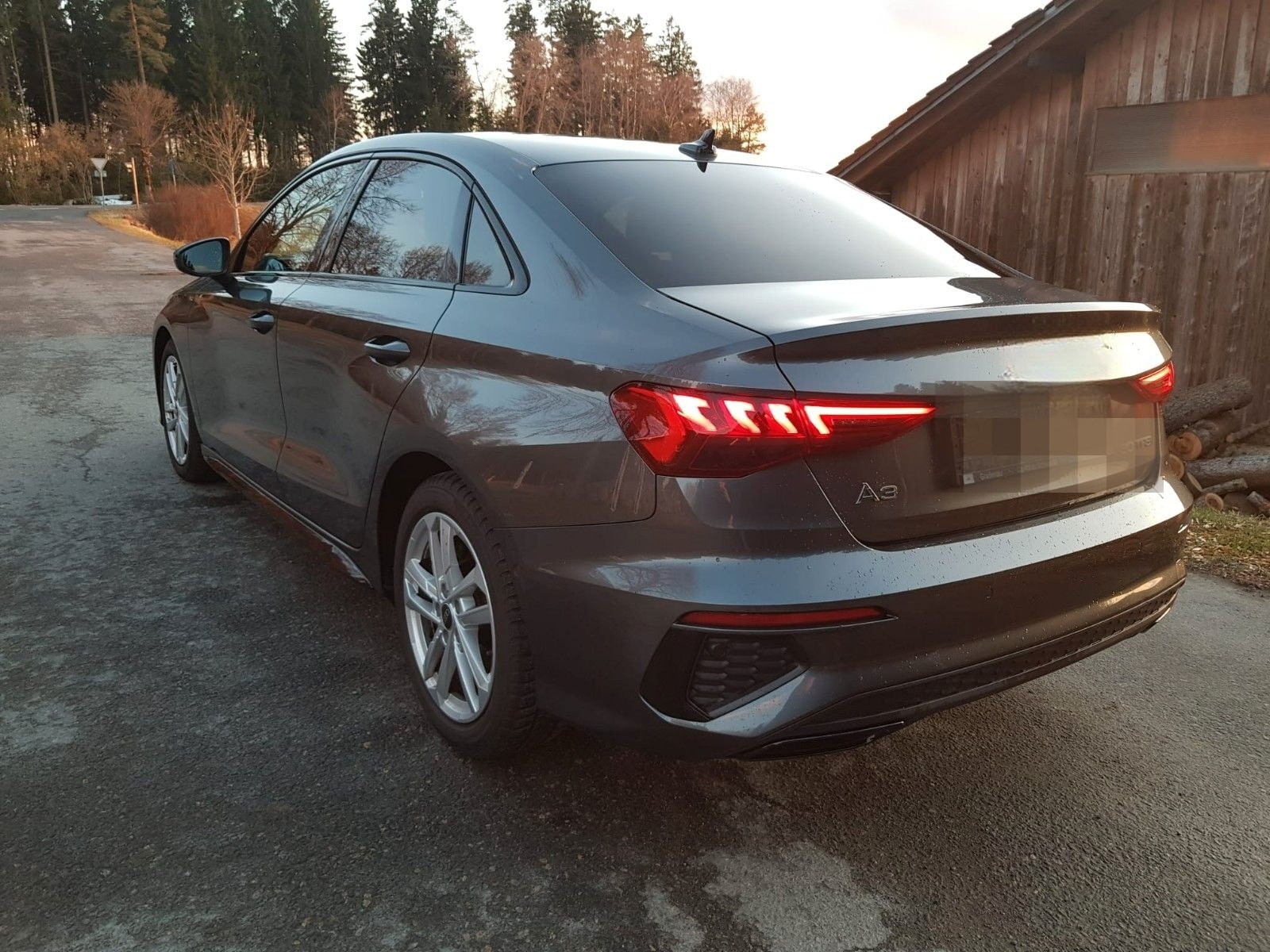 Audi A3 Limousine 30 TFSI S line LED,Navi,PDC foto 3