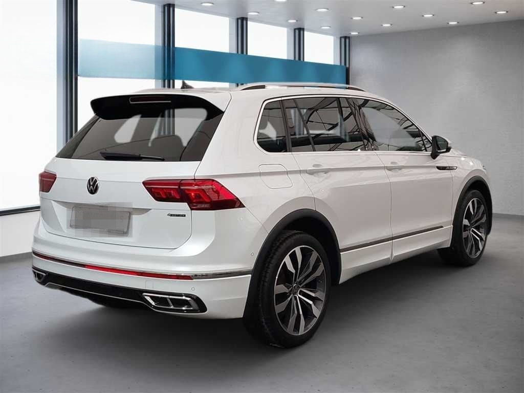 Volkswagen Tiguan R-Line 2.0 TSI DSG 4MOTION BusinessPremiu foto 4